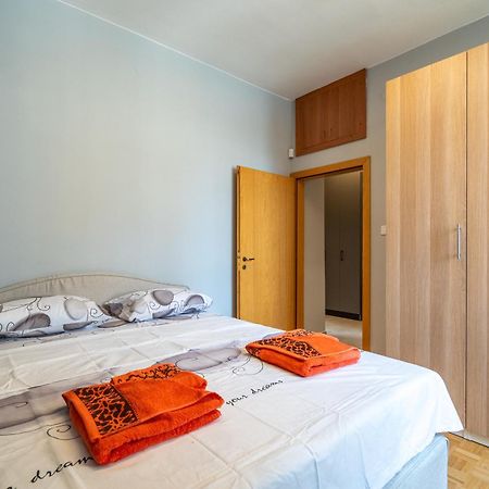 Downtown Apartment Eymi Sofia Eksteriør billede